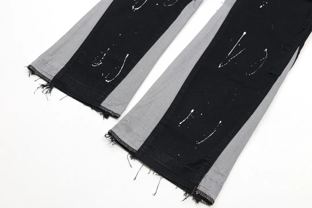 #8060 P220💰 GALLERY DEPT. Spliced ​​washed vintage jeans for men and women, high street splashed ink trousers, micro-flared casual trousers, trendy couples, the same style. Time-consuming waste materials, hand-made inkjet is an indispensable highlight.   Customized buttons, the buckle surface has been oxidized and distressed, customized ykk zippers, the minimum order is extremely high, the details of the accessories are all in place, and the hangtag and packaging are as always.  Color: Black Size: S-XXL (corresponding to 28-36)